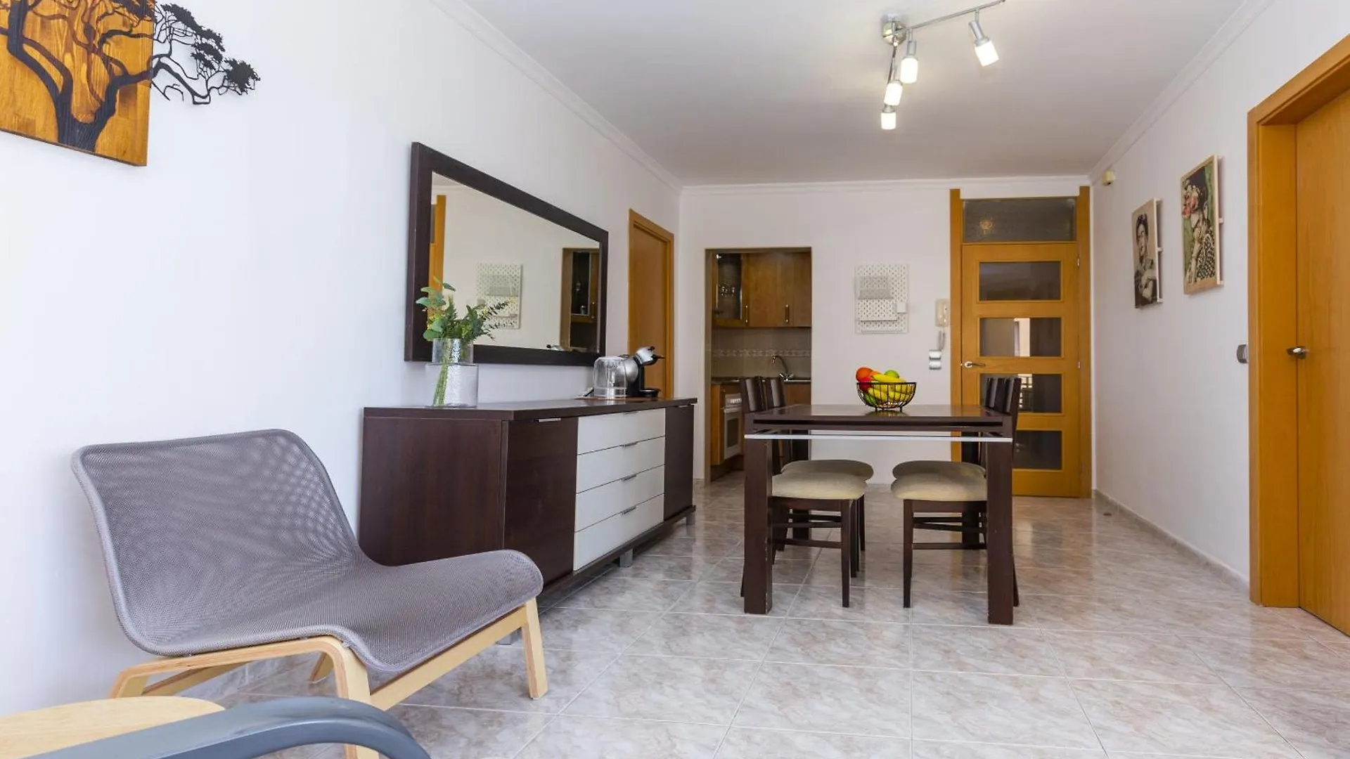 Fuente Planetcostadorada Salou Apartment